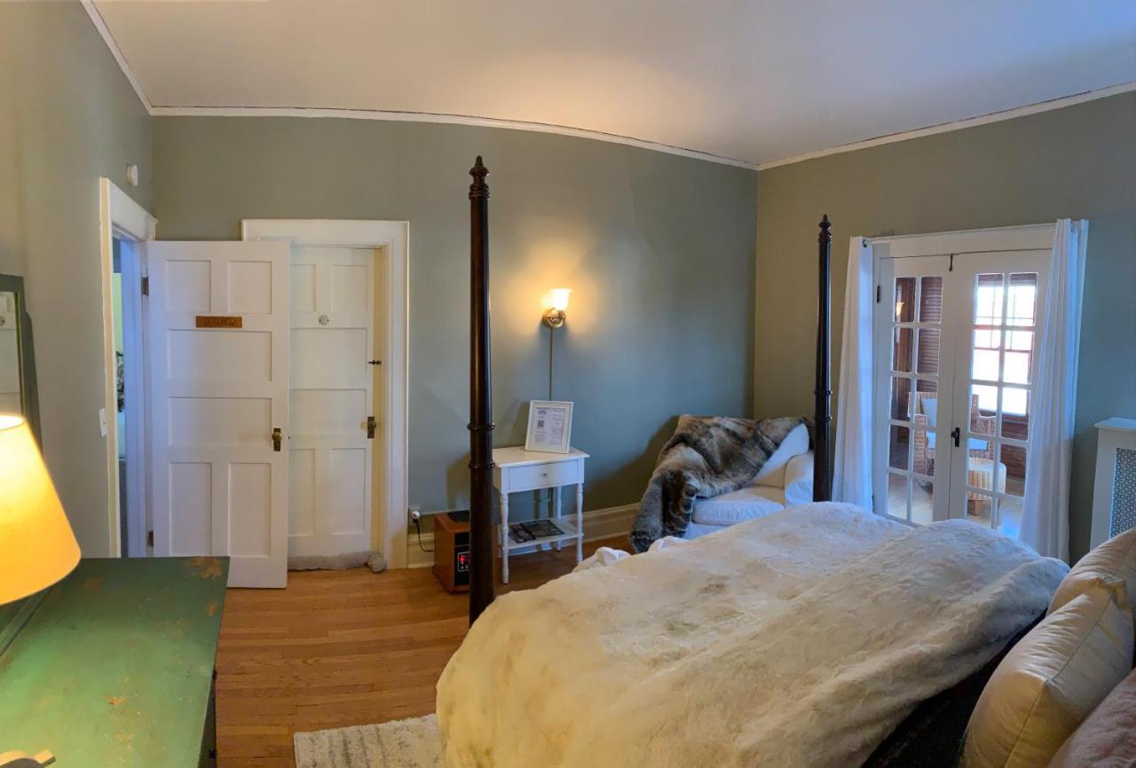 Franklin Manor Bed And Breakfast Tasik Saranac Luaran gambar