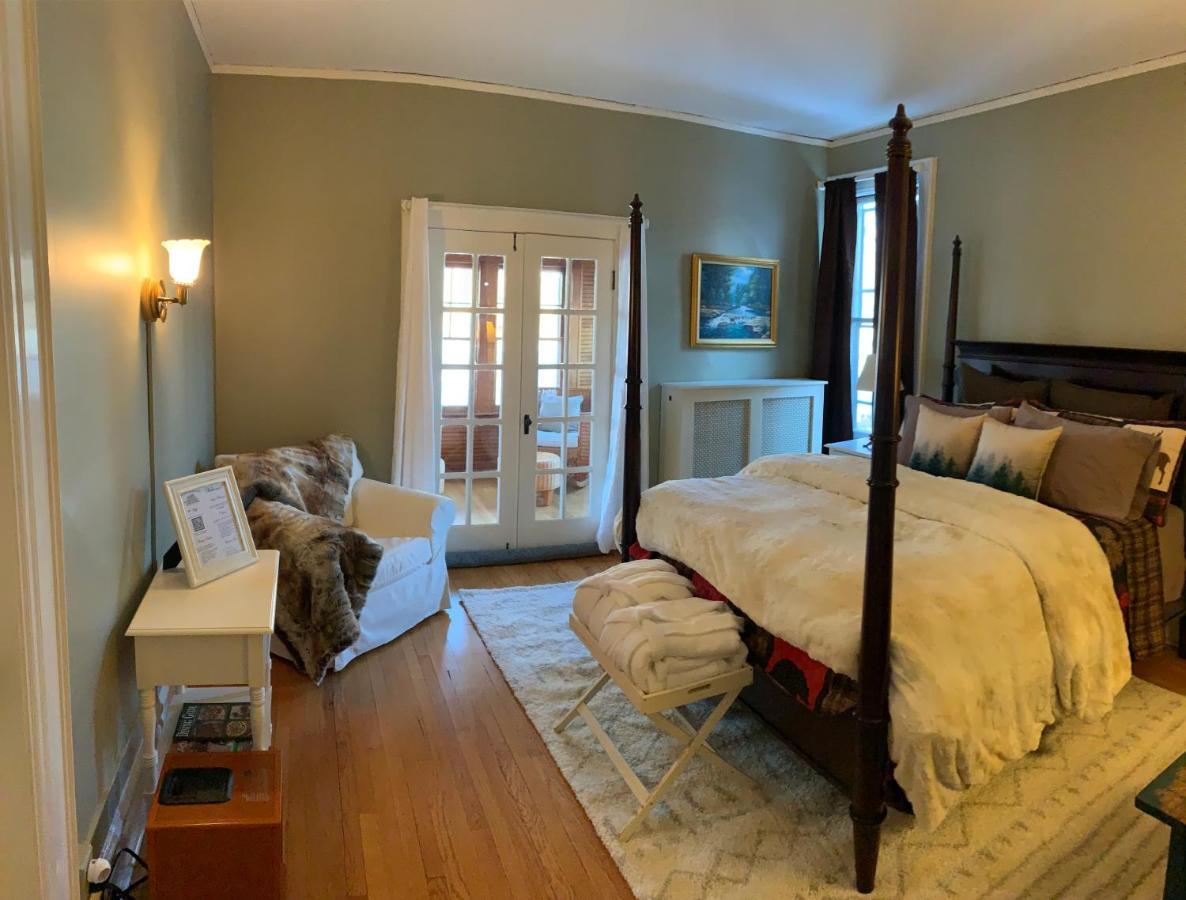 Franklin Manor Bed And Breakfast Tasik Saranac Luaran gambar