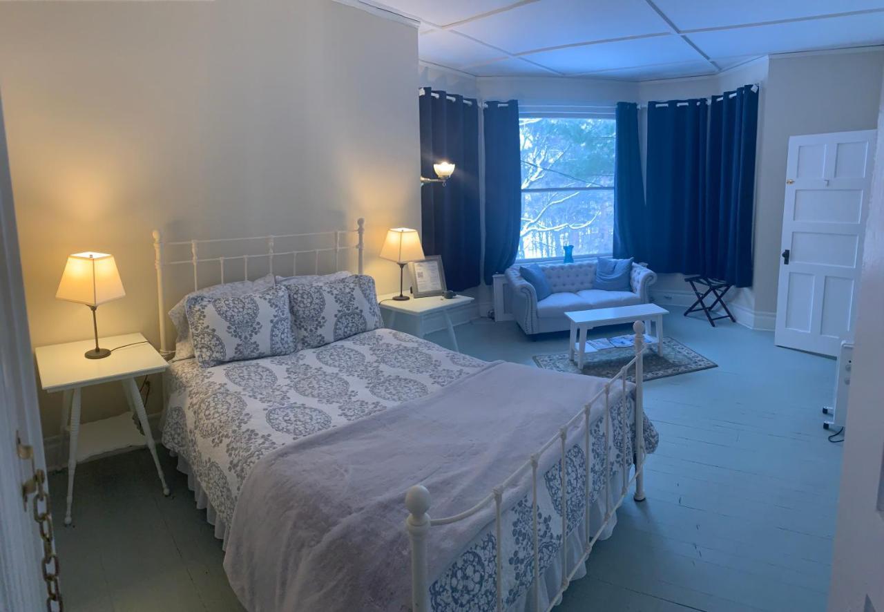 Franklin Manor Bed And Breakfast Tasik Saranac Luaran gambar