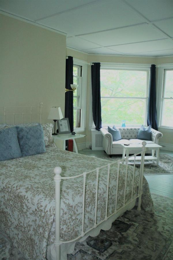 Franklin Manor Bed And Breakfast Tasik Saranac Luaran gambar